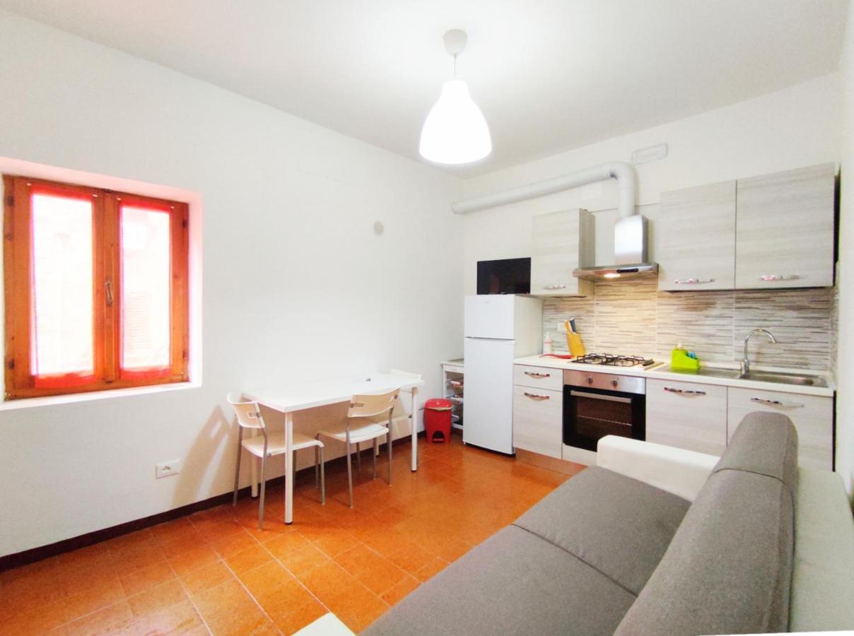 Appartement Attico Casa Via Rocca Sole à Poggibonsi Extérieur photo